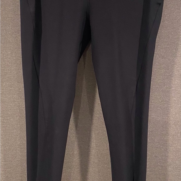 Vera Wang Pants - Picture 2 of 3